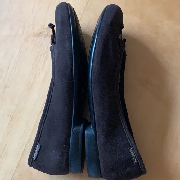 Mephisto Gazelle Suede Ballet Flats 10 - Picture 8 of 10